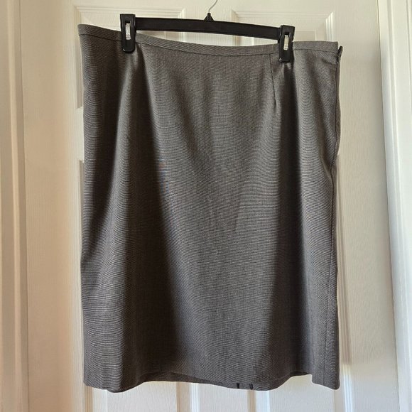 Ashley Stewart Dresses & Skirts - Ashley Stewart Gray Skirt Plus Size 20